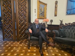 Eduard Petrescu – PR: 5000 de Articole de Presă – Arma Secretă pentru Vizibilitate și Dominanță în Industria Jocurilor de Noroc